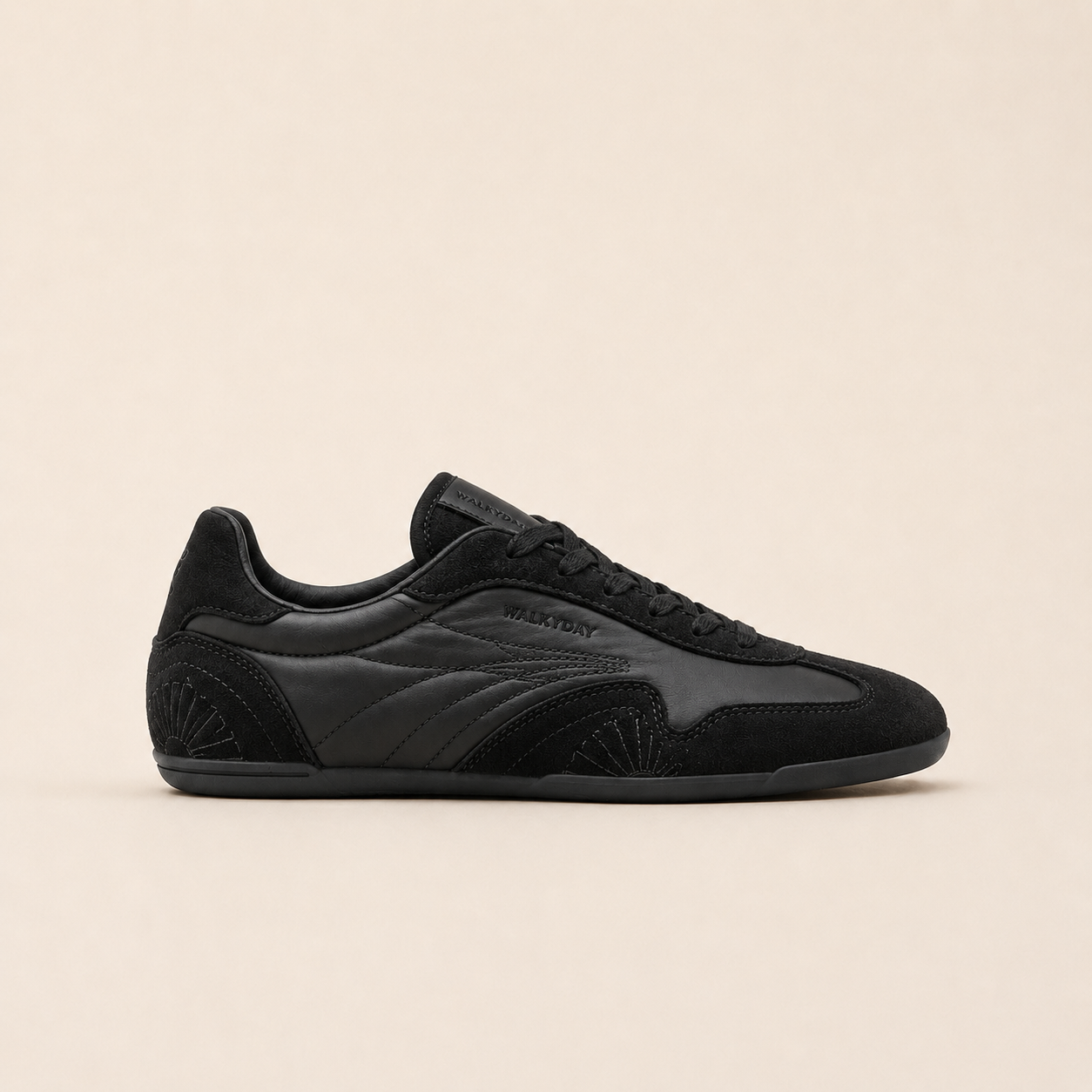 aurion full black